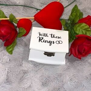 Whit this Ring; White Jewelry Box🌹